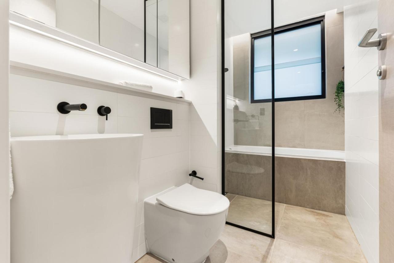 Modern 1Br Abode With Courtyard Steps To The Beach Sydney Eksteriør bilde